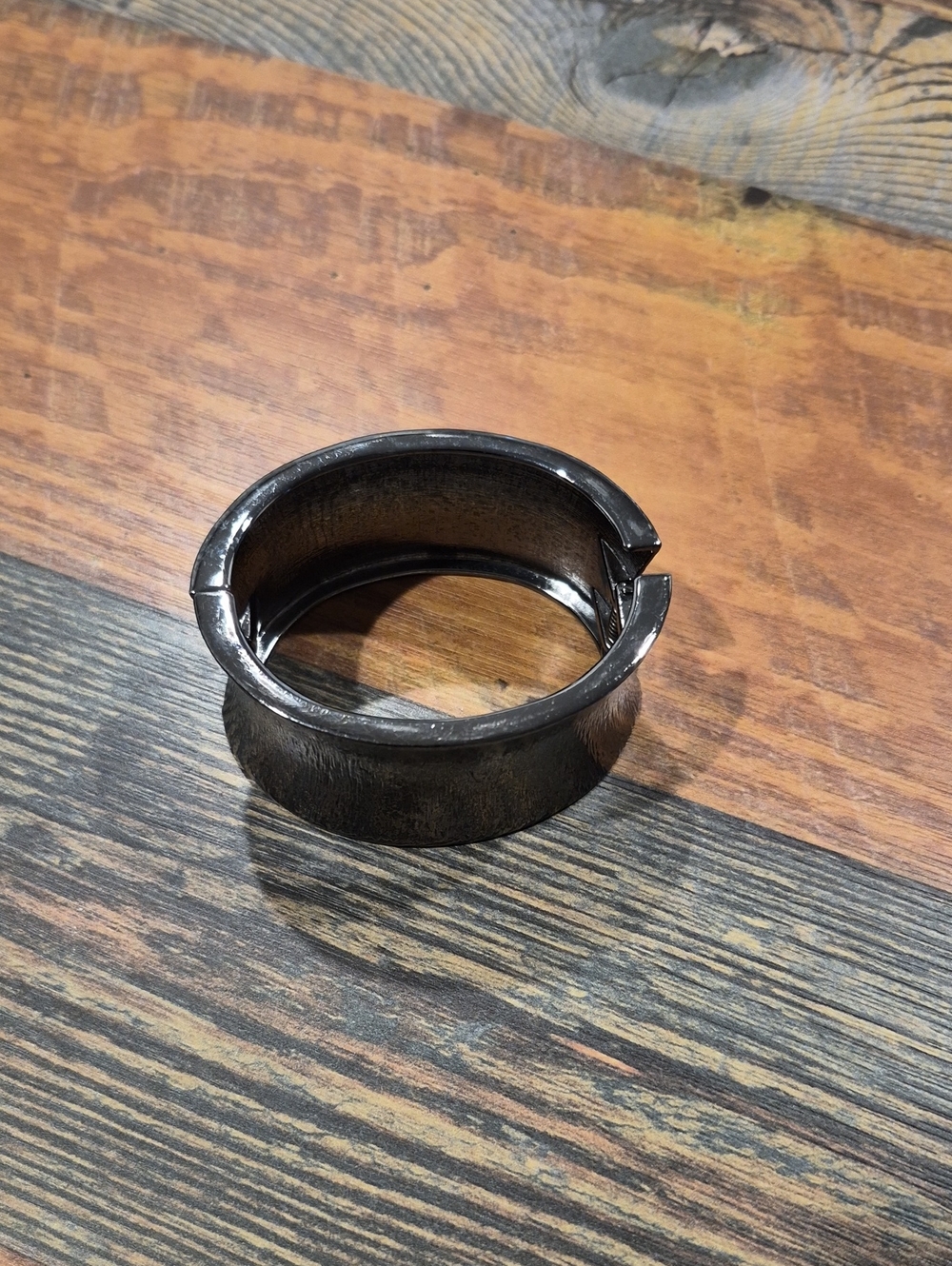 Lady's Black Metal Ring Accessory - Minimalist Band